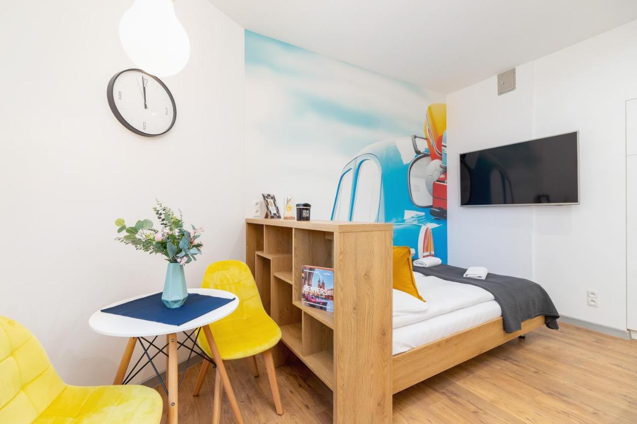 Kraków Trendy Studio Apartments by Renters Cracóvia Exterior foto