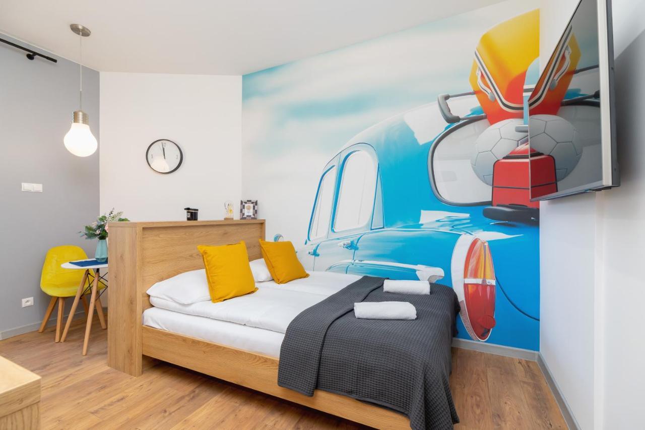 Kraków Trendy Studio Apartments by Renters Cracóvia Exterior foto